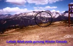Nama Allah ada pada gunung Wistler, Canada